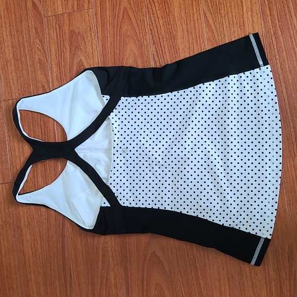 Lululemon Run: Fast Track Tank in Mod Dot Printed Black - Picture 7 of 8